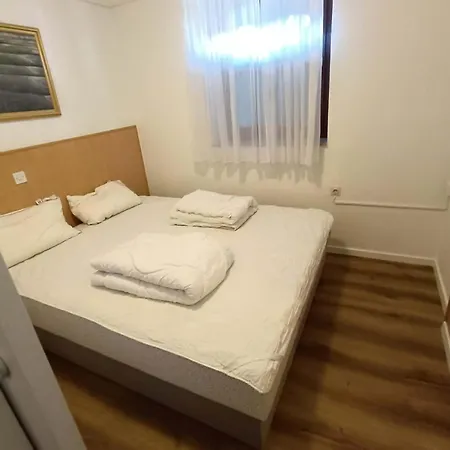 Terme Catez - Family Apartments With Pool Tickets *