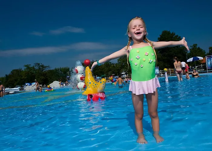 Terme Catez - Druzinski Apartma S Kartami Catez ob Savi