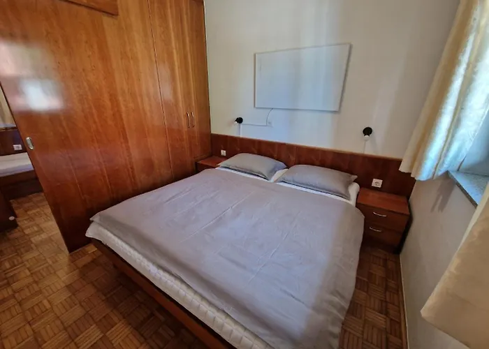 Terme Catez - Druzinski Apartma S Kartami Appartamento *