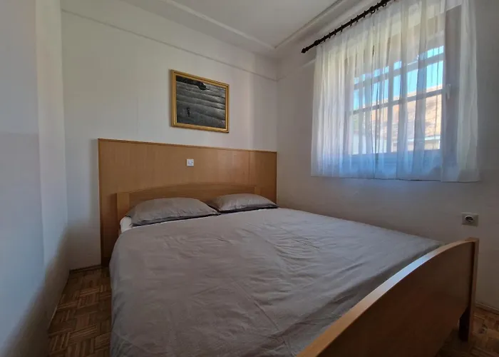 Terme Catez - Druzinski Apartma S Kartami Appartamento
